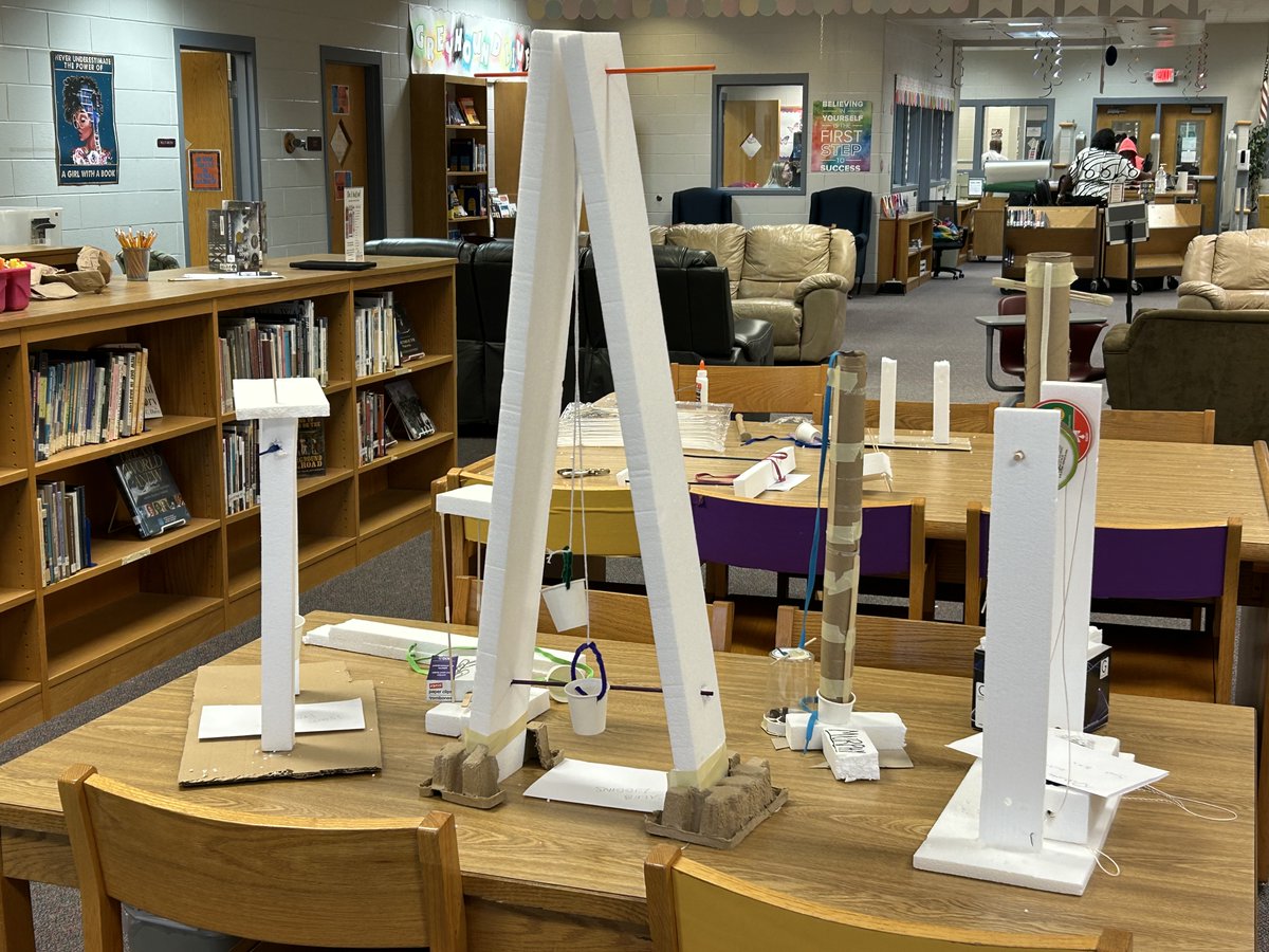 ICNorcomHigh's tweet photo. This year, our library’s community read is rising to new heights!  Our Greyhounds are reading Jason Reynolds’ Long Way Down!  As the story takes place on an elevator, students created life-sized and miniature replicas out of recycled materials to kick off our competition! https://t.co/TCGIrXRJNB