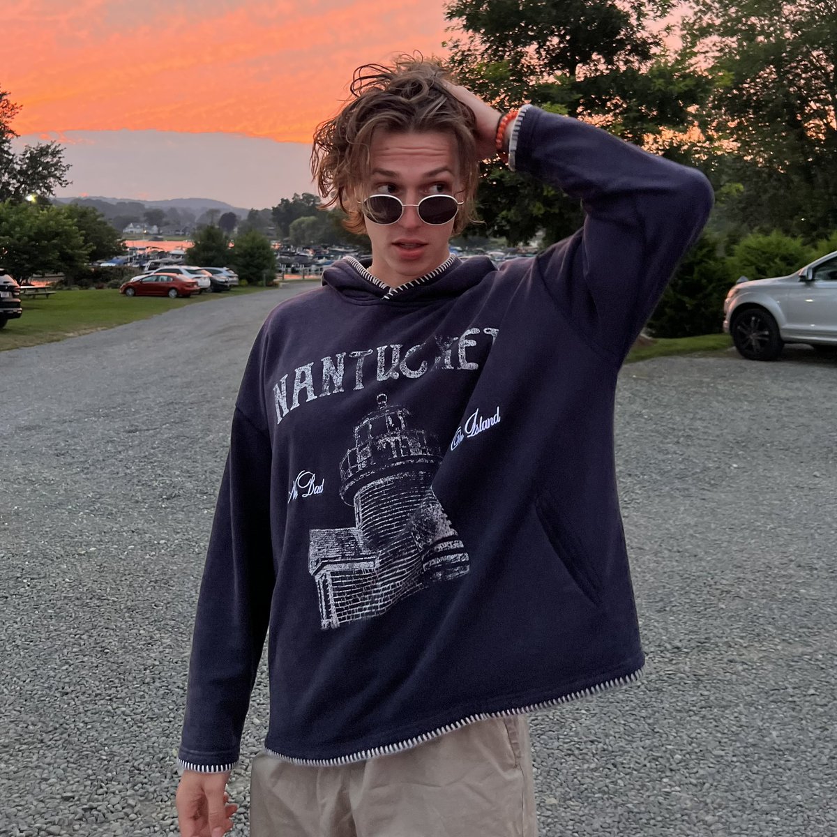 Walter Ellis tweet media