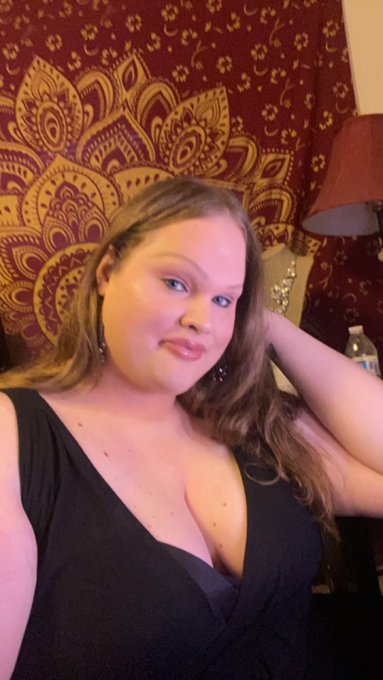 🤪 https://t.co/PBXb4z1dwD<a href="/tag/bbw"class="tags"><span>#bbw</span></a><a href="/tag/trans"class="tags"><span>#trans</span></a>