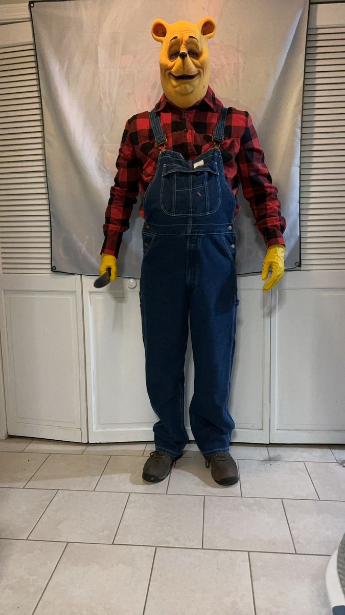 batmania15's tweet photo. Trial fitting of the new cosplay.  I will be weathering the costume and adding some blood, but it looks sweet already. 

Thoughts?

#nightmareinrhodeisland #bloodandhoney #pooh #poohniverse #cosplay #horror #poohcosplay #cosplayer #photooftheday #instacosplay https://t.co/pc3ZVurW8V