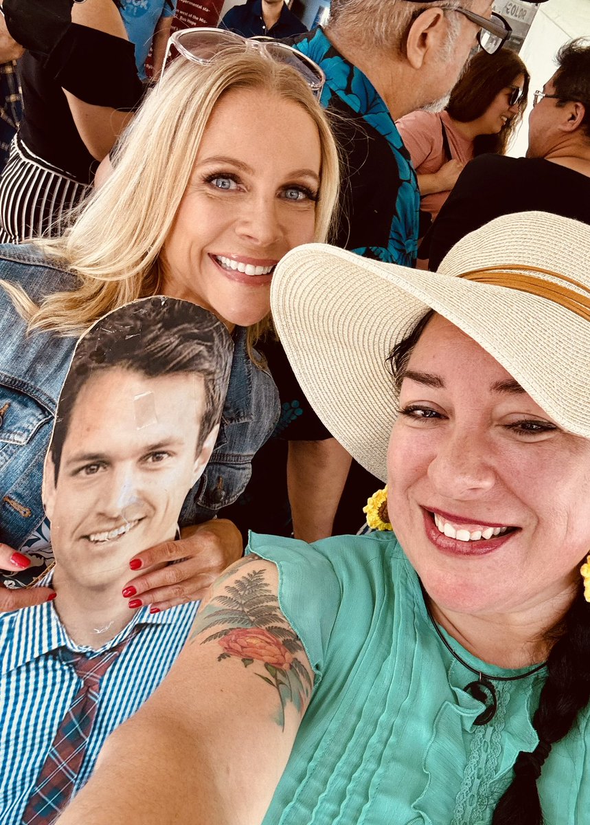 Snapshots @latimesfob w @KTLAWeekendAM @KTLAMorningNews Seemed almost surreal to see all these amazing people in one spot. People I feel connected to in a big city 🏙️Thank you 🥰 @LaurenLyster @kirkhawkins @mtelles @kaceymontoya @Carlos_Saucedo @AndyKTLA @DougKolk