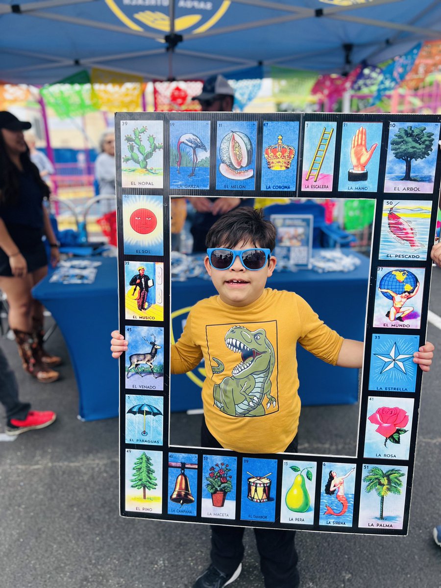 mrsrcastaneda's tweet photo. Thank you @FiestaEspecial for making this happen for our spec ed community every year!  Our Burke Bears and teachers had a wonderful time! 🎉 https://t.co/UdrvXf5oK4