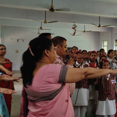 AgraSveep's tweet photo. *St John's girls inter college में मनाया गया मतदाता जागरूकता कार्यक्रम @ceoup @ECISVEEP @OfficeOfDMAgra https://t.co/Jk1eSZQL9V