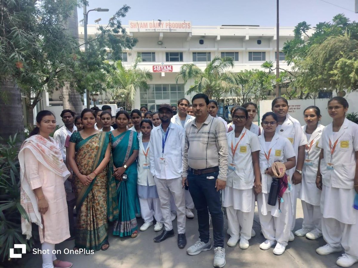 Fnps230's tweet photo. Visit of Shyam Dairy plant to see and understand #Milk #Pasteurization Process.

#NursingCollegePrayagraj #FNPS #Gauhania #prayagraj #GNM #ANM #OTTechnician #DMLT #VatsalyaNursingCollege #nursingcollege https://t.co/6t9XezYPJh