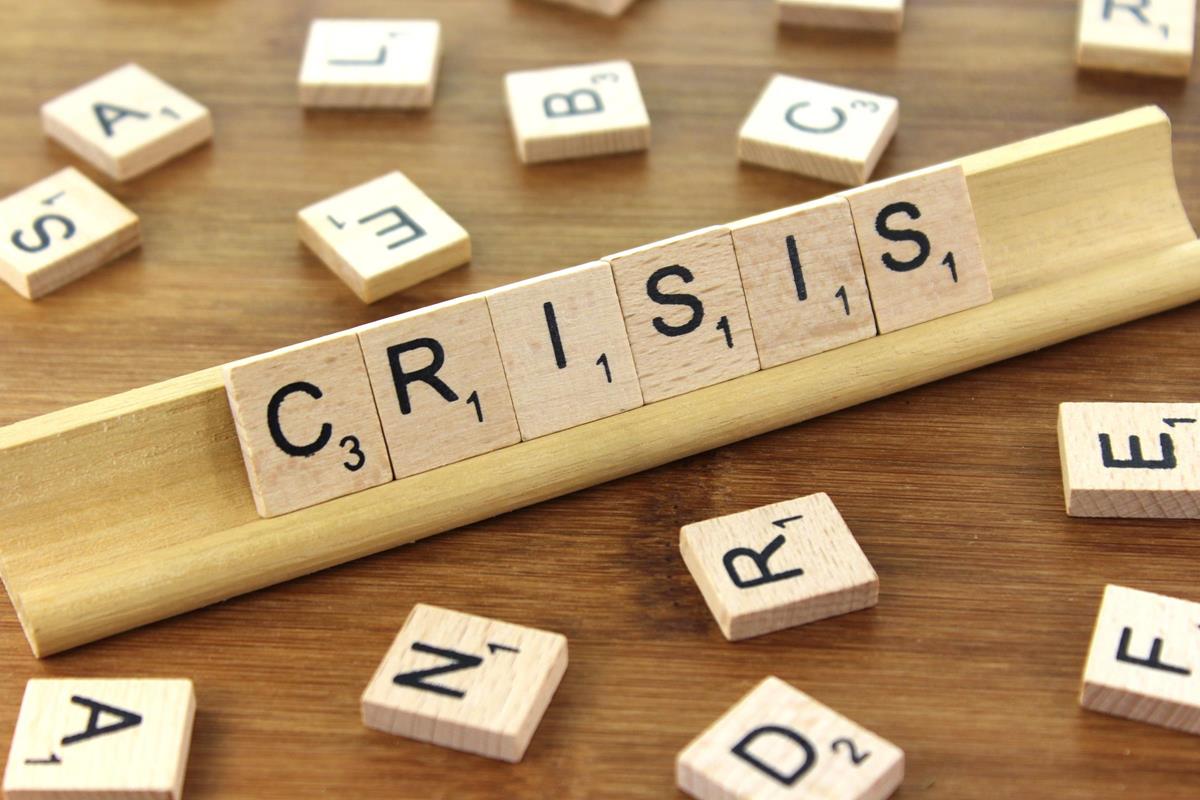 Crisis Communication Team: a group of individuals who are responsible for managing and mitigating the impact of crisis on an institution or the public. It plays a crucial role in coordinating information, crafting consistent messaging, & responding 2 queries!#WeSpeakYourLanguage