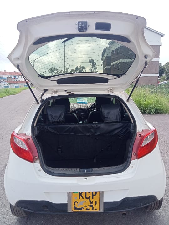 Car On Sale Mazda Demio YOM: 2010 CC: 1340 Mileage: 172000 Kama ni ya biashara, it's UBER ACTIVE Asking KSh. 500,000 but slightly negotiable. Location: Eastleigh, Nairobi Call: 0791983136 #Thika #earthquake Chelsea Arsenal Pochettino #POCHOUT #ARSCFC #ARSvCHE @KhalifKairo