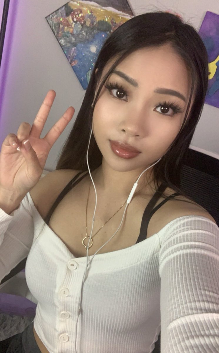 hi I’m back heheh twitch.tv/180sevn