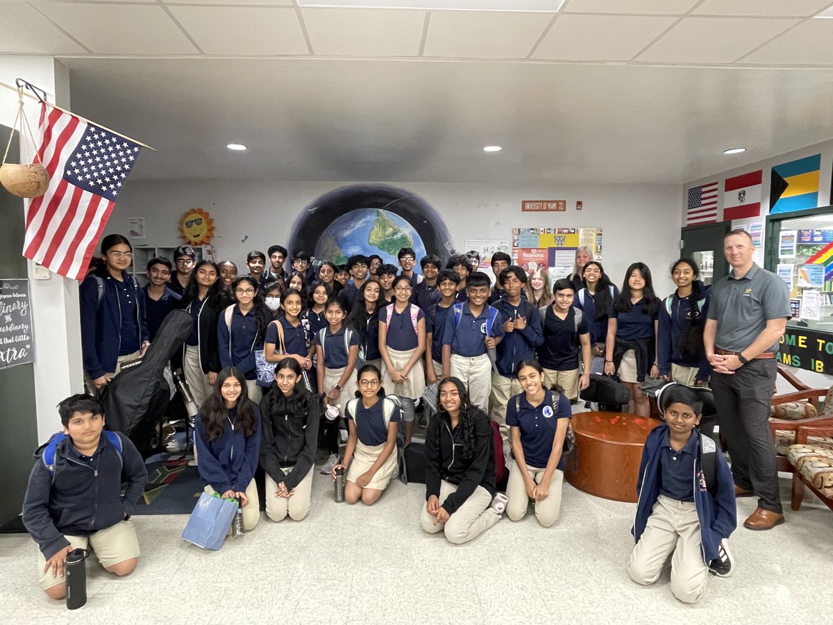 Williams HOSA students enjoyed learning from Dr. Michael Reisman, Pediatric Urologist; Marlies Sarrett, R.N; Jennifer Wilson, R.N.; Sgt. 1st Class Russell Walker &amp; Mrs. Dayna Walker, 1st Sgt. (Retired), Army medical field <a href="/DanteJones_HCPS/">Dante Jones</a> <a href="/VanAyresHCPS/">Van Ayres</a> <a href="/hubofschool/">HCPS Library Media</a> <a href="/SDHCMagnet/">HCPS Magnet Schools and Programs</a>