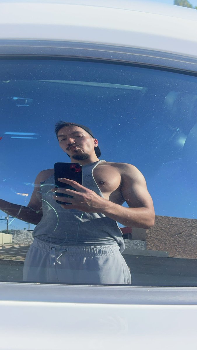 skydweller000's tweet photo. Protein time ✨ https://t.co/wcuBkKQSlg