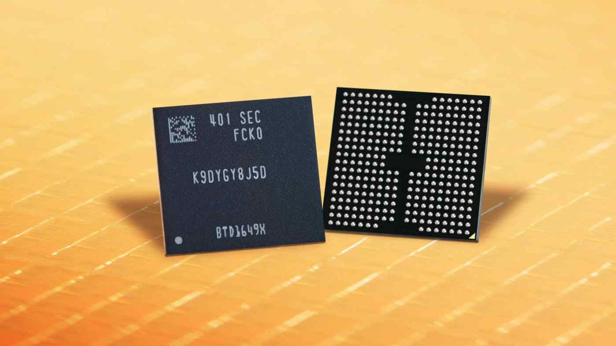 🚀 Samsung reaches new heights with mass production of 9th-gen 286-layer 3D NAND memory chips! 🌟 Boosting data I/O speeds by 33% compared to the 8th-gen, expect revolutionary performance upgrades. #Samsung #MemoryChips #TechInnovation r/martechnewser