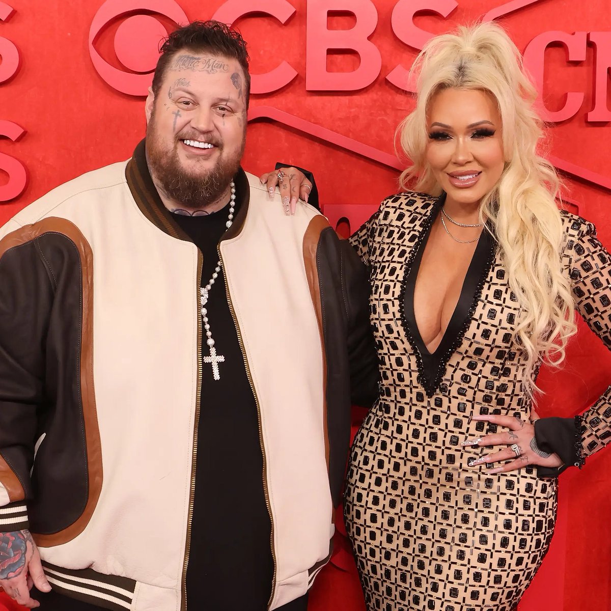 Bunnie Xo, Jelly Roll's wife, says the singer has taken time away from the internet due to negative comments about his weight.

'My husband got off the internet because he is so tired of being bullied about his f*cking weight.'