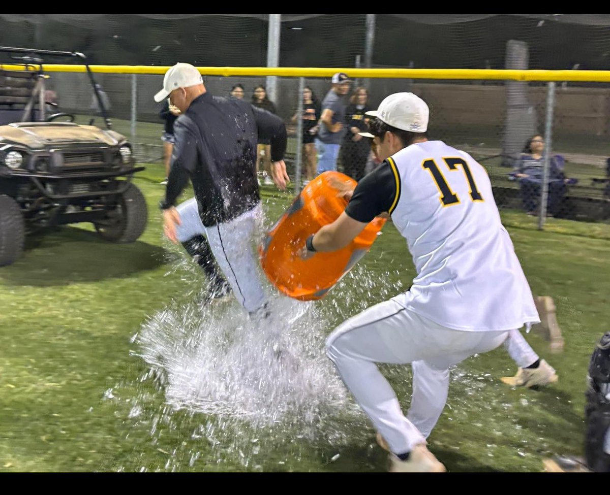 Lori Wilson🖤☠️💛 tweet media