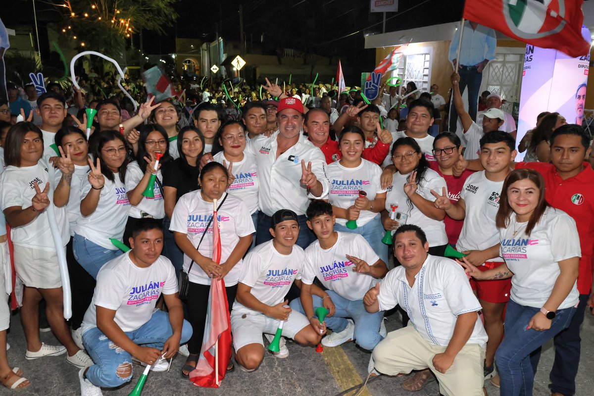 JULIANZACARIASC's tweet photo. SEGUIMOS RECORRIENDO EL D✌️.

Visité el municipio de #BOKOBÁ junto con Antonio Sánchez, candidato a la alcaldía y Carmela Poot, presidenta del Comité Municipal del PRI. ¡Gracias a los vecinos que nos acompañaron! 

El #progresoContigo es ahora. 💪🏼 https://t.co/8ZDrwJU72p