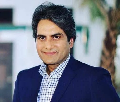 JaikyYadav16's tweet photo. क्या आप भी भारतीय मीडिया का बदलता हुआ रुख भाँप पा रहे हैं?

राहुल कंवल अपने इंटरव्यू में अमित शाह जी से न केवल कठिन सवाल करते बल्कि उस सवाल पर काउंटर क्वेश्चन भी करते हैं।

सुधीर चौधरी मनमोहन सिंह जी और मोदी जी के बीच के मामले को न केवल ईमानदारी से फैक्ट चेक करते बल्कि सबके सामने सच भी रखते हैं।

स्वेता सिंह मोदी जी के मंगलसूत्र वाले बयान का बेहद ही बारीकी से फैक्ट चेक और विश्लेषण करती हैं।

यह सब संकेत हैं कि देश की सत्ता से BJP जाने वाली है बस यही कारण है कि कल जो मीडिया उनके सामने मुंह तक नहीं खोलती थी वो आज उनसे सवाल पूछ रही है।