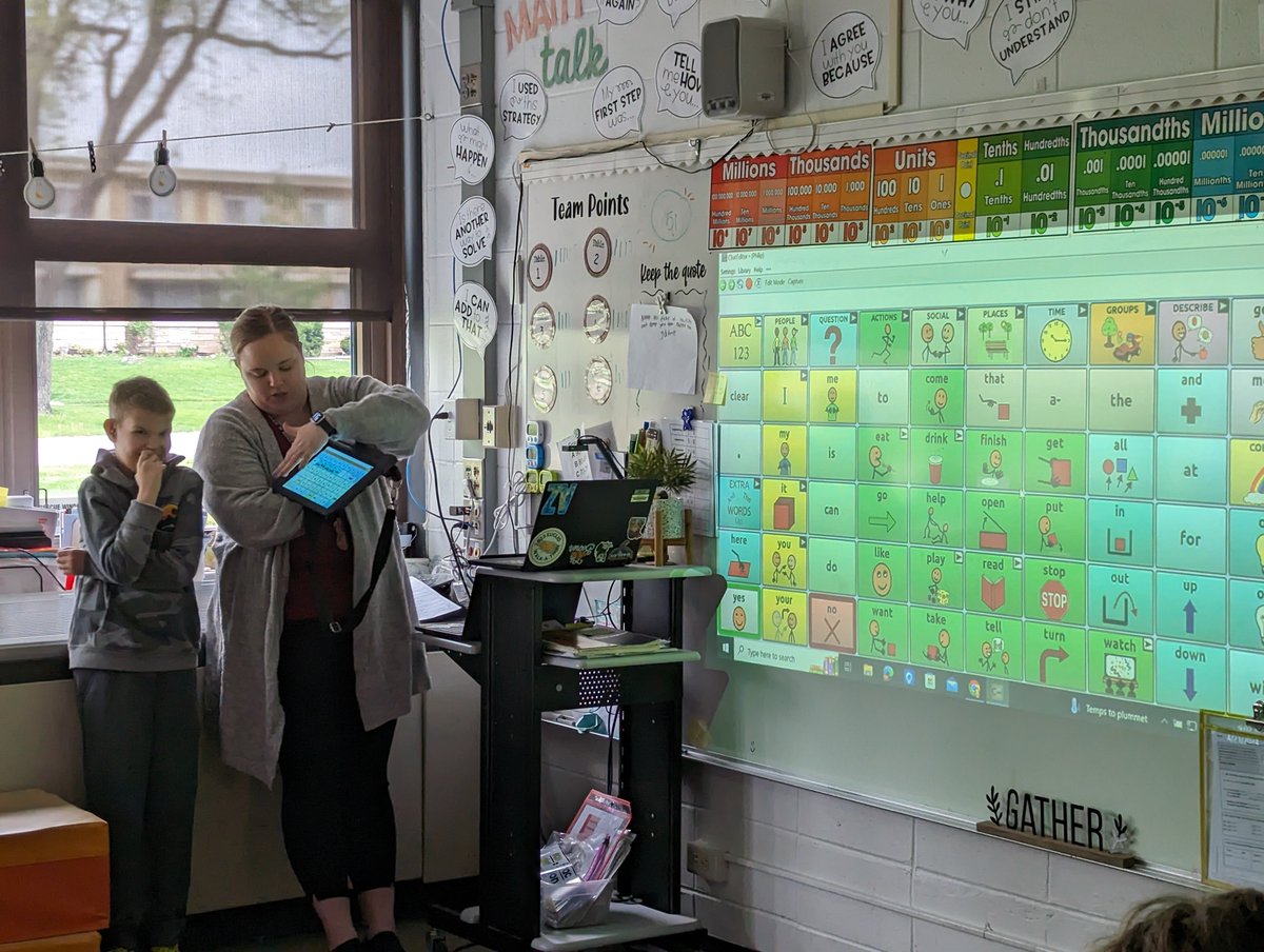 Mrs. Honsa tweet media