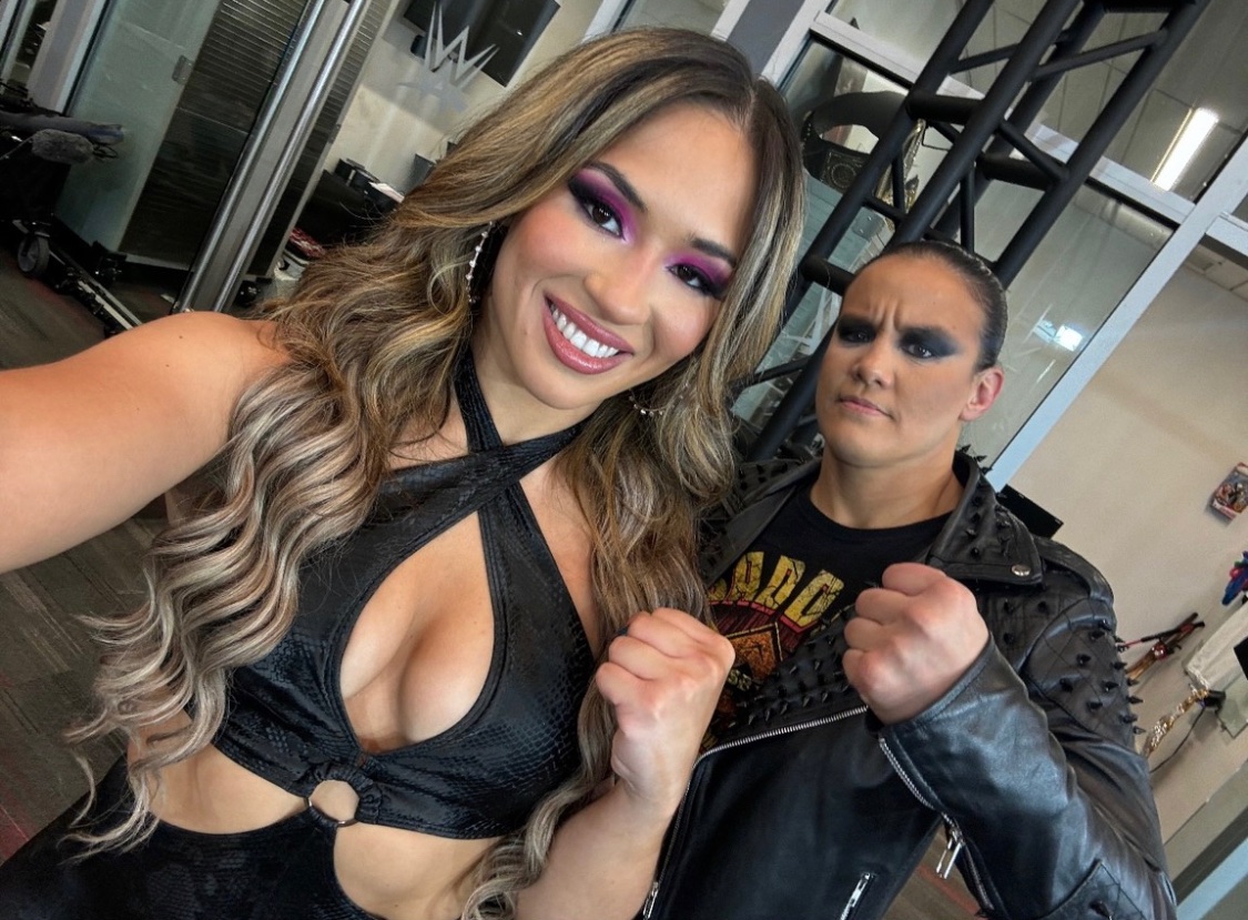 Lola Vice with Shayna Baszler backstage at NXT