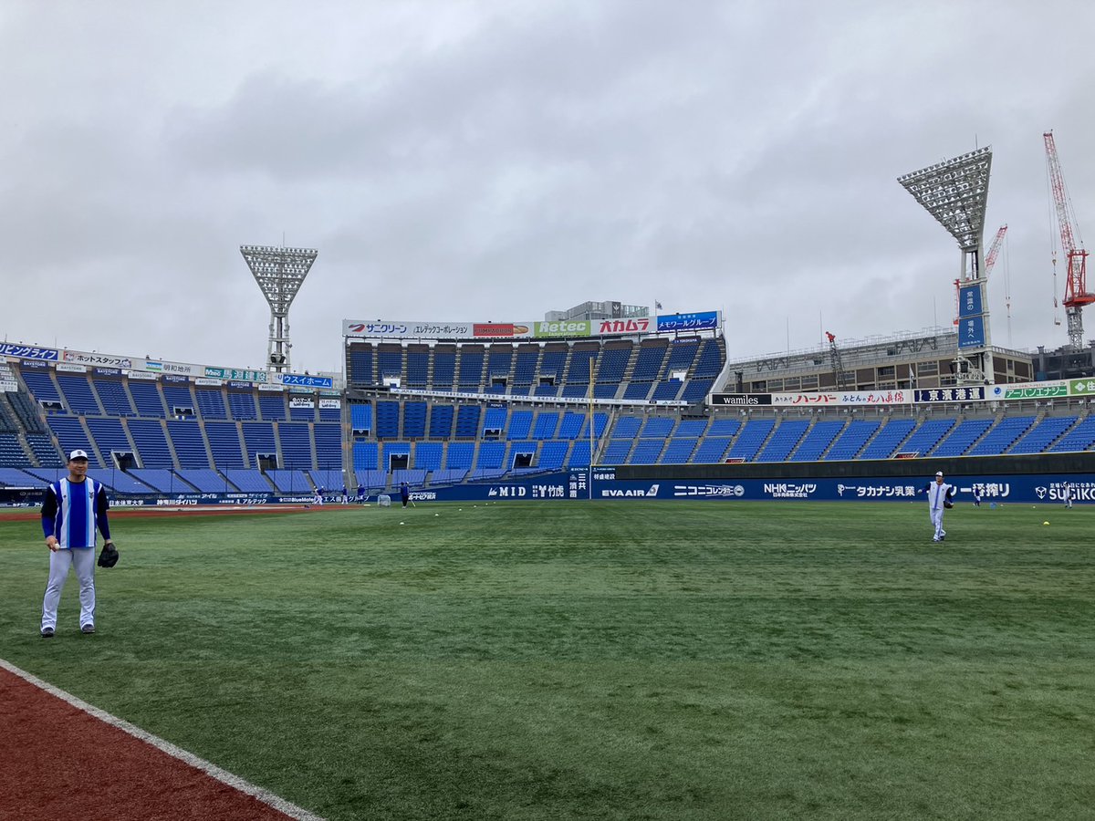 横浜DeNAベイスターズ tweet media