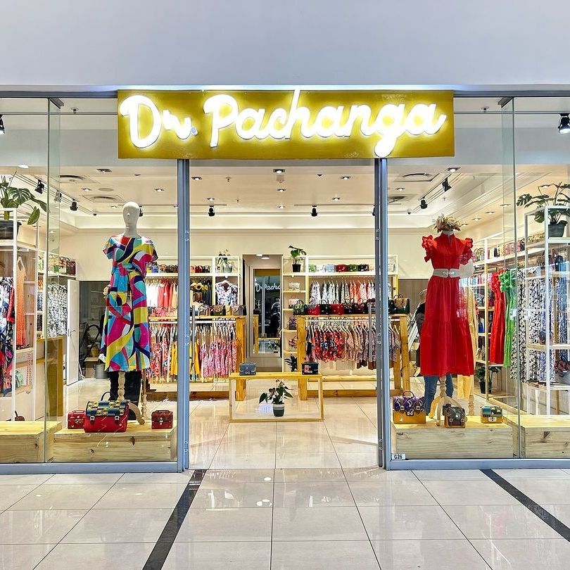 Dr Pachanga is synonym with bold patterns, bright colours and gorgeous designs. Visit them in-store and level up your wardrobe! 👗

#BedfordCentre
#AClassOfItsOwn
#DrPachanga
#Fashion