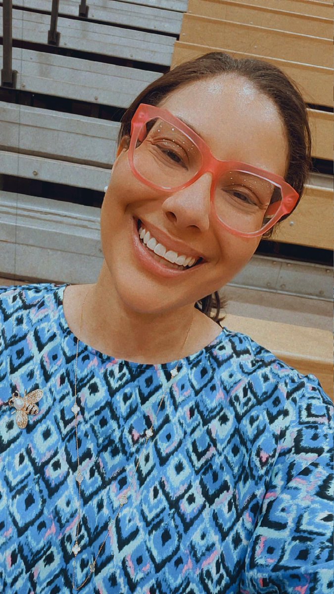 Ashley Thompson🇭🇺🇳🇬🇨🇲 tweet media