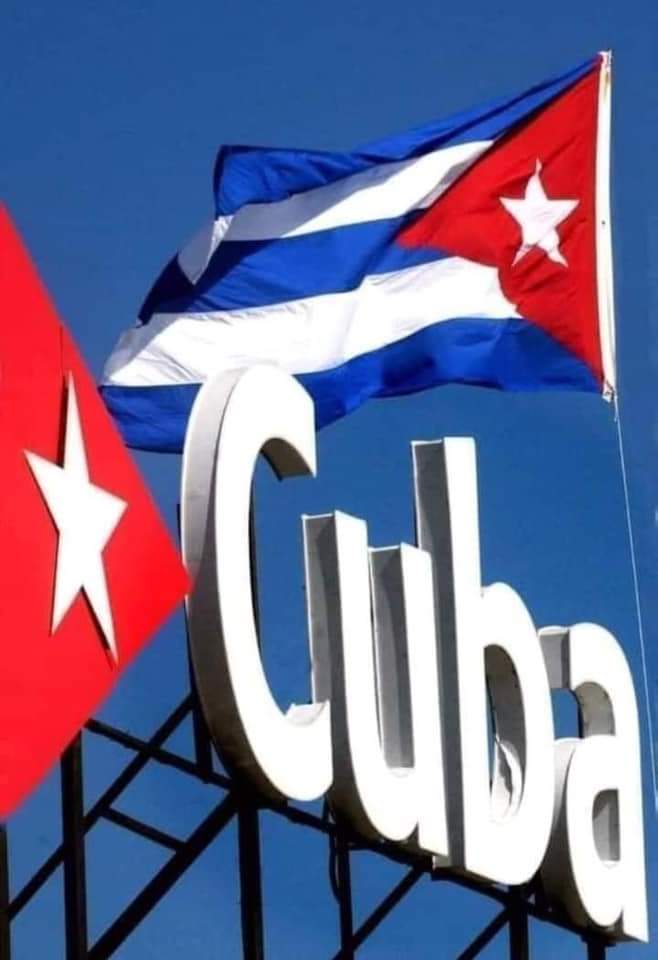 Esta bandera, este cielo y esta tierra la defenderé 💪🇨🇺 ‼️Al precio que sea necesario ‼️ #CDRCuba #DeZurdaTeam