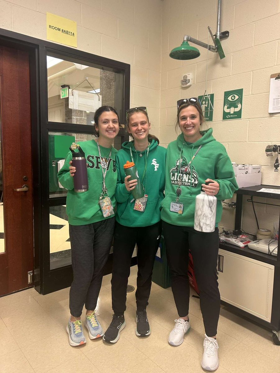 SFMiniTHON's tweet photo. Dress like a Teacher Day ✅Thank you to everyone who dressed up today, and don’t forget Anything but a Backpack Day is tomorrow!! https://t.co/TEU9AviV1O