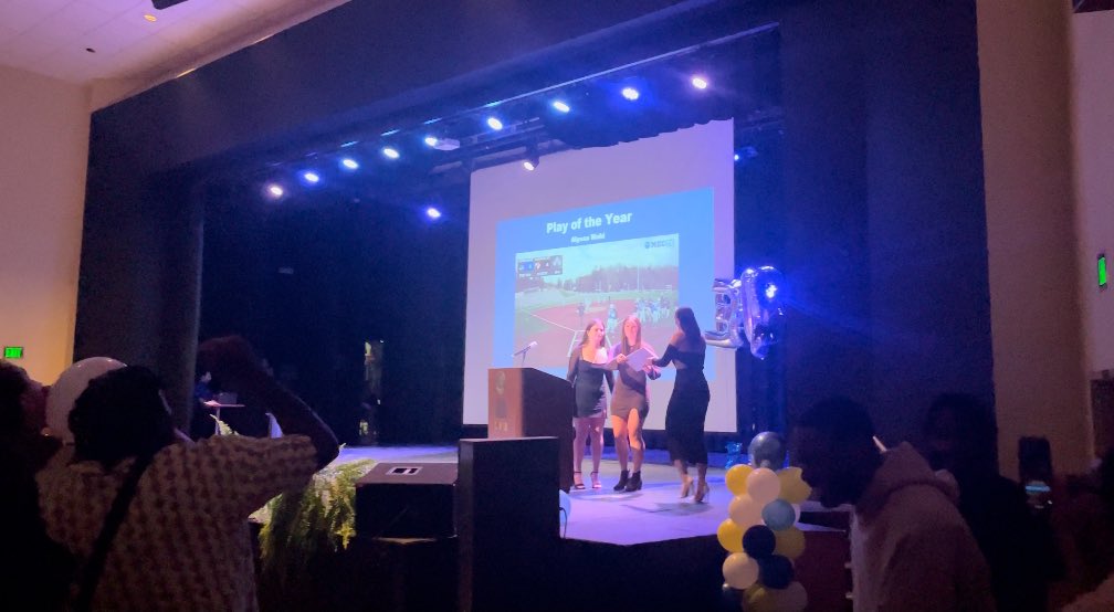 Final FESPYs  for NDC
NDCWBB cleaned up with awards tonight
💛Biggest Upset
💙Unsung Hero 
💛Play of the Year