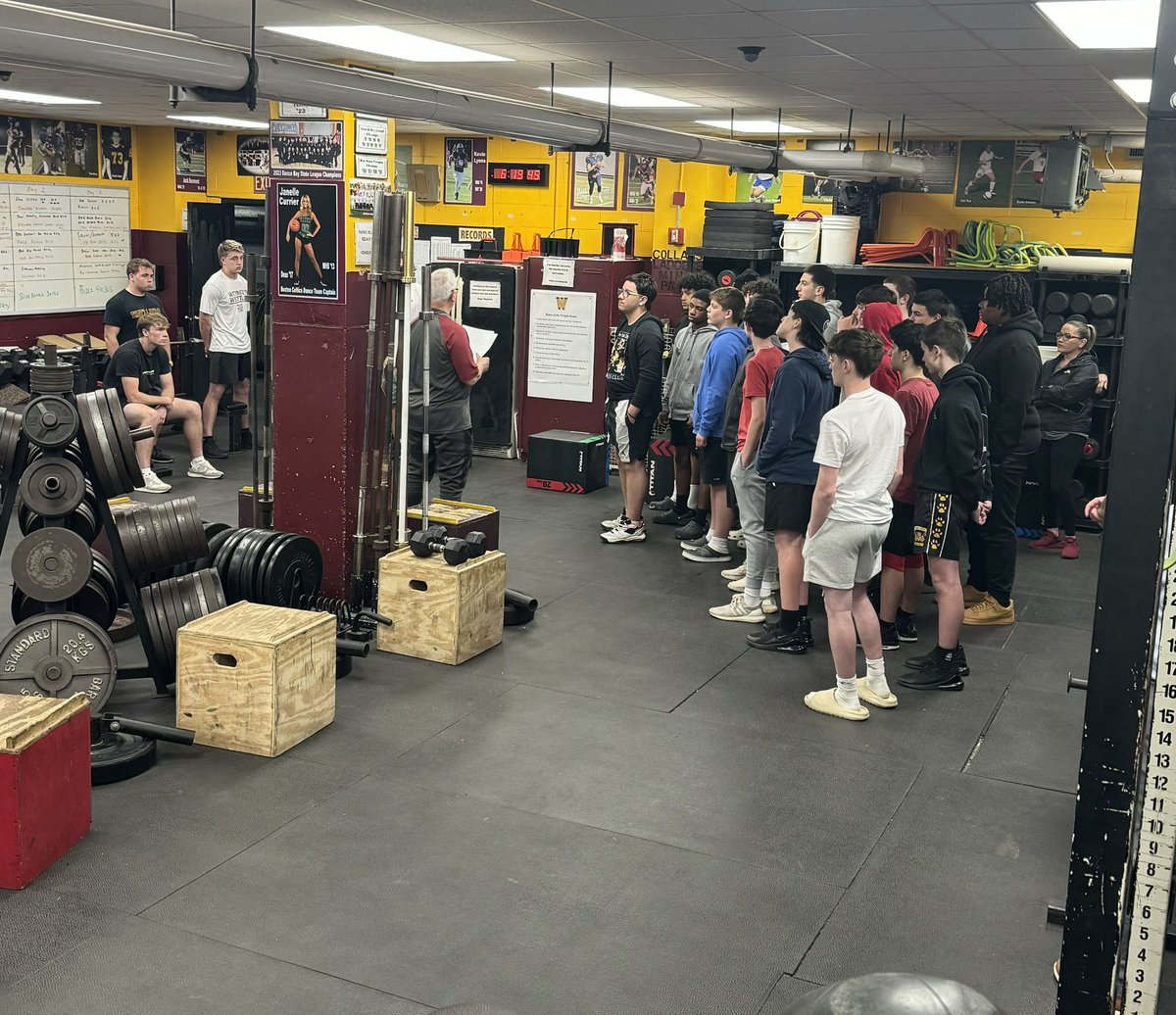 Rising Freshmen Open House tonight in the Dungeon. Great night with some guys that are ready to get work! @WhsDungeon @wildcatnationAD