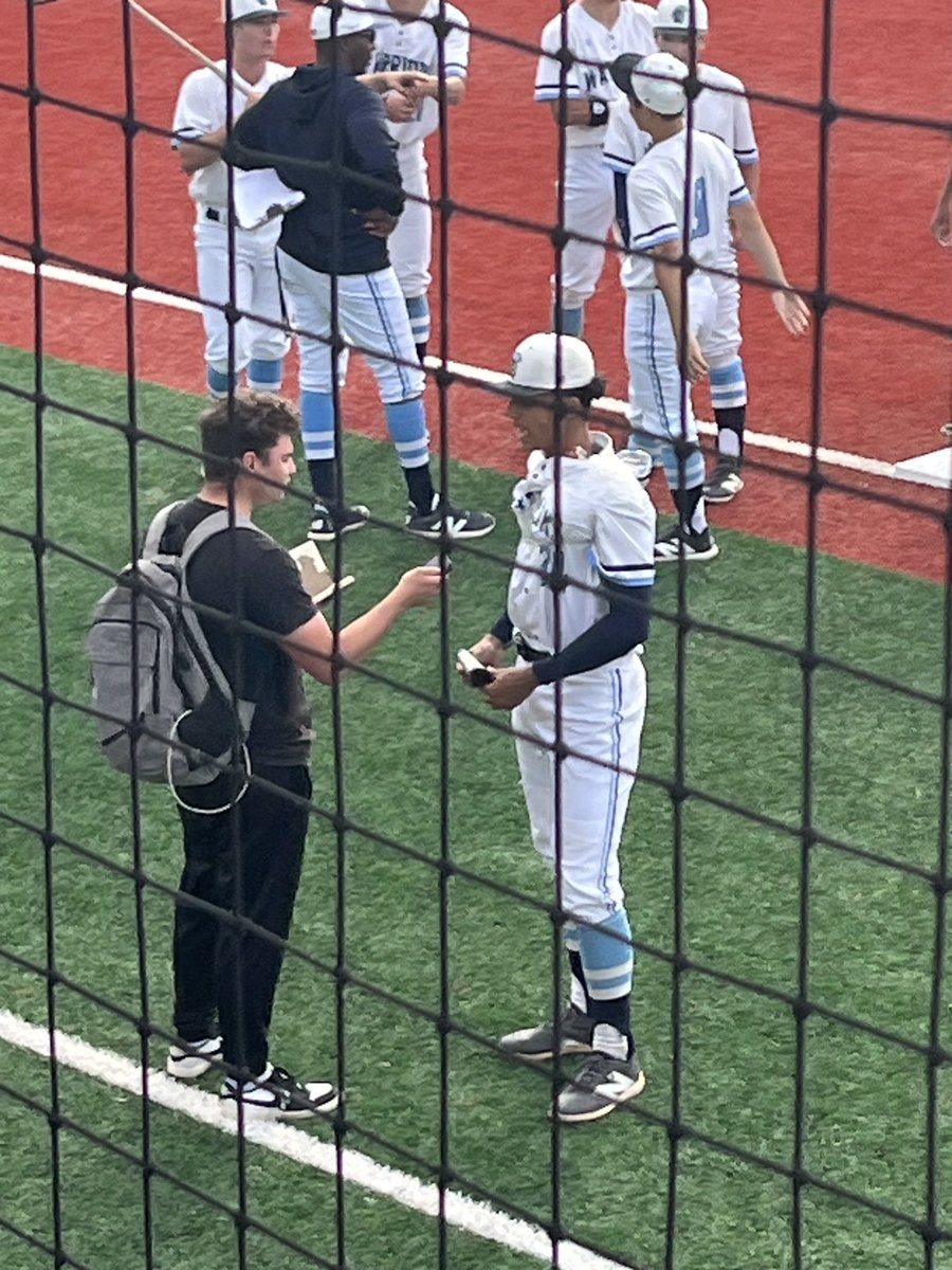 Junior ⁦@QuintenMarsh24⁩ with six one hit innings to lead varsity baseball to 4-0 win over Archbishop Mitty