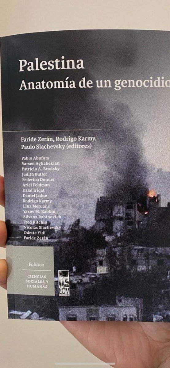 Este libro reúne a 16 autores, la mitad de origen judío y la otra de origen palestino, que reflexionan en torno al genocidio en Palestina. Judith Butler, Lina Meruane , Ariel Feldman, Varsen Aghabekian, son algunos de los 16 autores de un libro único e imprescindible!