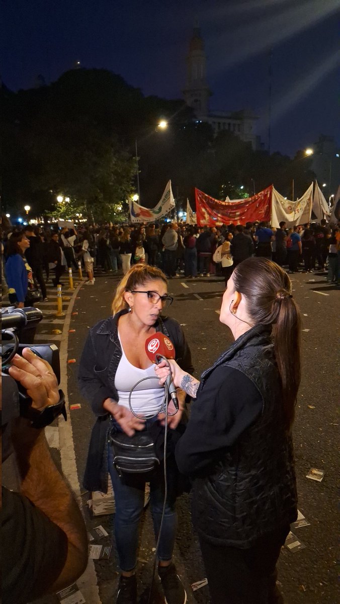 Maru Acuña tweet media