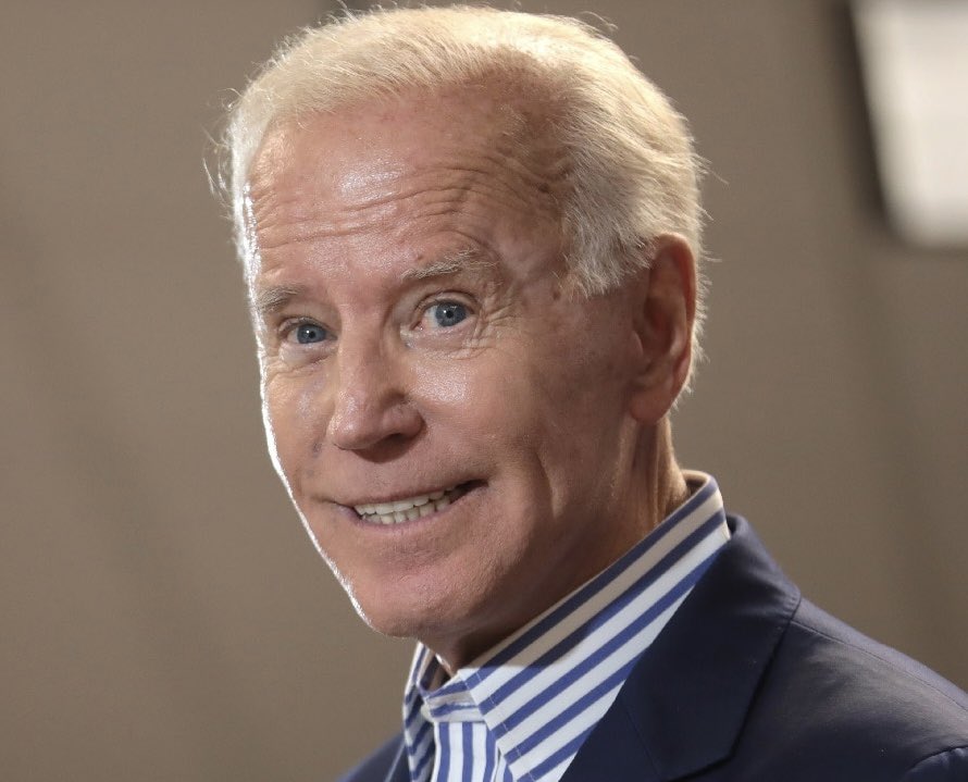 LeadingReport's tweet image. BREAKING: Sen. Ron Johnson points out political law fare and says Biden keeping classified documents as a US senator and Vice President is a “clear violation of the law, and yet he gets let off scot-free because, I guess it's because he’s senile,” while Johnson says there has