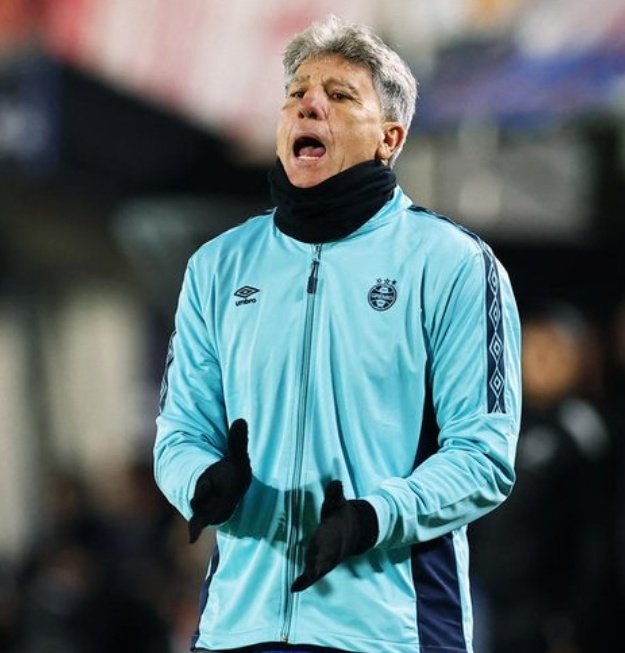 ReidoSul1's tweet image. O técnico com mais vitórias na Libertadores,  hoje resolveu ganhar um jogo com 1 a menos na casa do time melhor mandante da história da competição!

O único brasileiro campeão da Libertadores como jogador e técnico!

Senhoras e senhores,  com vcs, Renato Portaluppi!