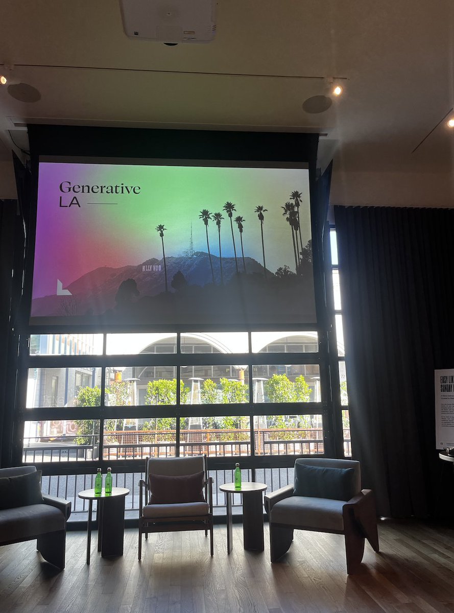 lightspeedvp's tweet photo. We’re ready to kick off our #GenLA event! Stay tuned to hear discussions from @veryfarnaz, CTO of @Linktree_, and @petersellis, SVP of Product at @discord, moderated by Lightspeed Partner, @f_fatemi21. https://t.co/ml4qTiW95J