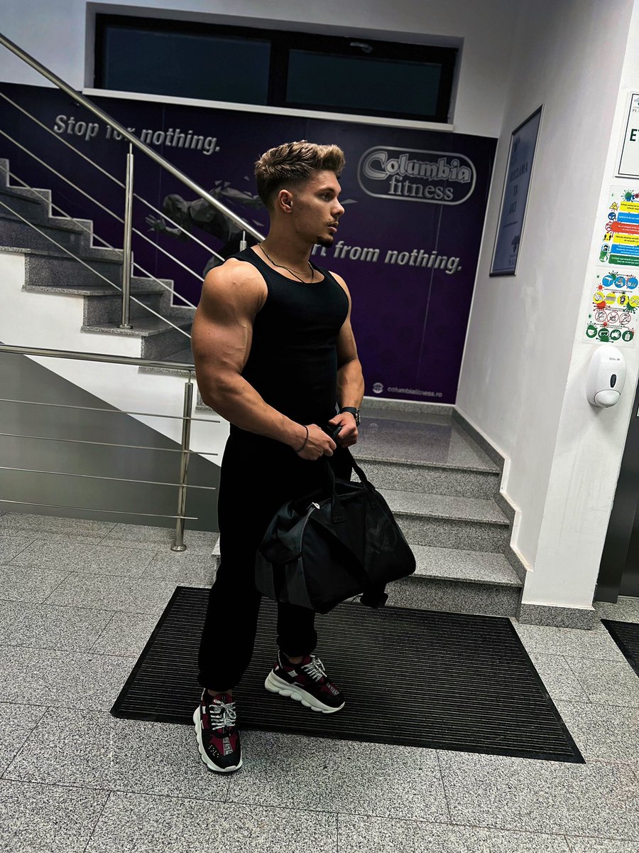 Davin Kevin Muscle 🤼♂️👑 tweet media