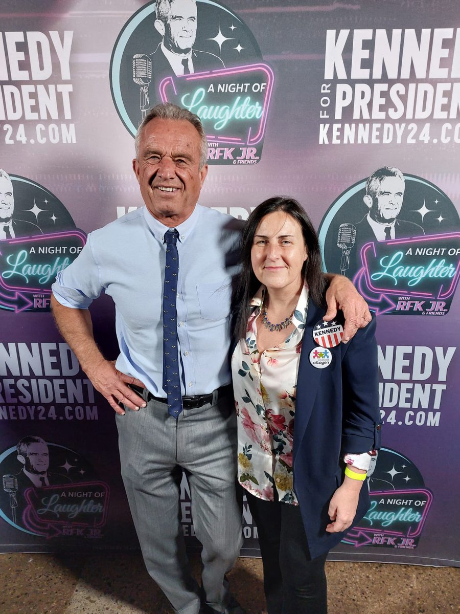 ComBruxelles's tweet photo. Senta Depuydt 2e de liste a la chambre; avec Robert F. Kennedy,  Neveu de l'ancien président, avocat specialise dans le droit environnement et la lutte contre les lobbies. USA.#Election2024 #collectifcitoyen #elections  
 #Freedom @RobertKennedyJr @RTBFinfo @rtlinfo https://t.co/5Rwv0LCBgZ