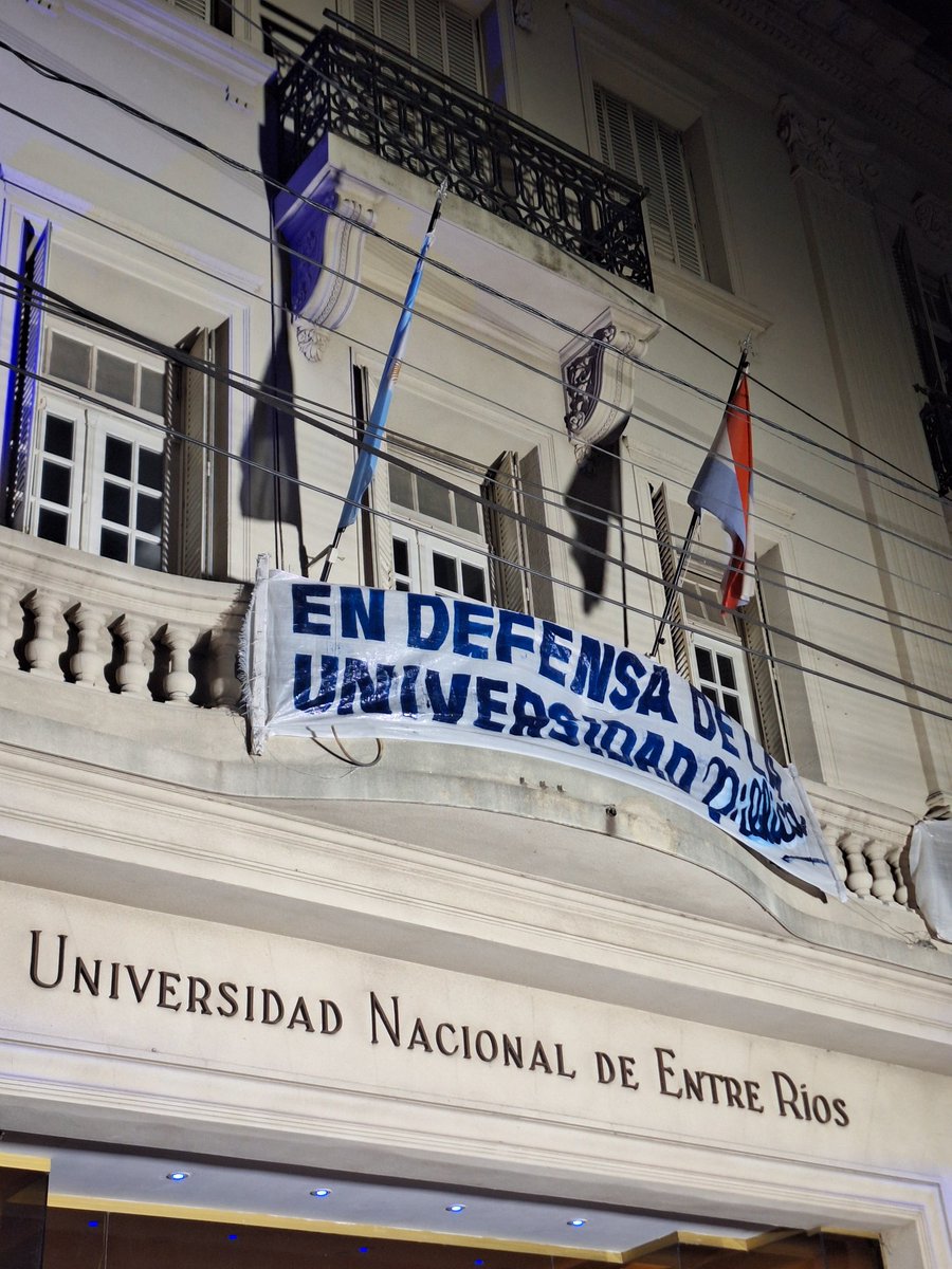 #UniversidadPublicaSiempre