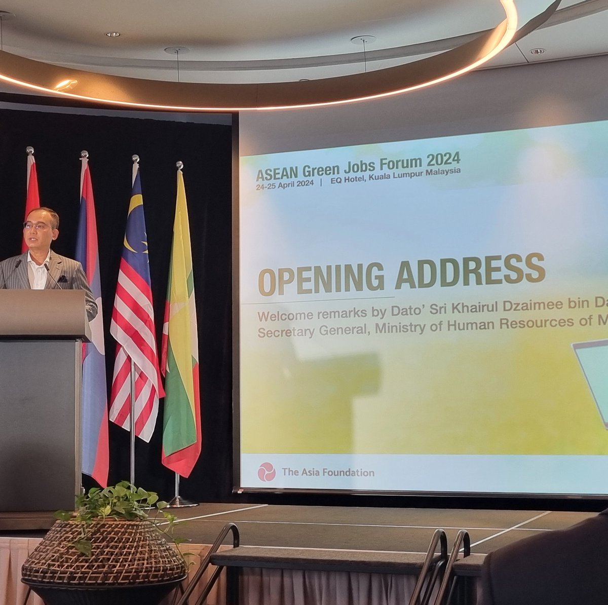 The Secretary General of the Ministry of Human Resources kicks off a 2 day ASEAN Green Jobs Forum today in Kuala Lumpur. @Asia_Foundation is proud to organise the Forum, hosted by the Ministry, the Aus4ASEAN initiative, and the ASEAN Secretariat.