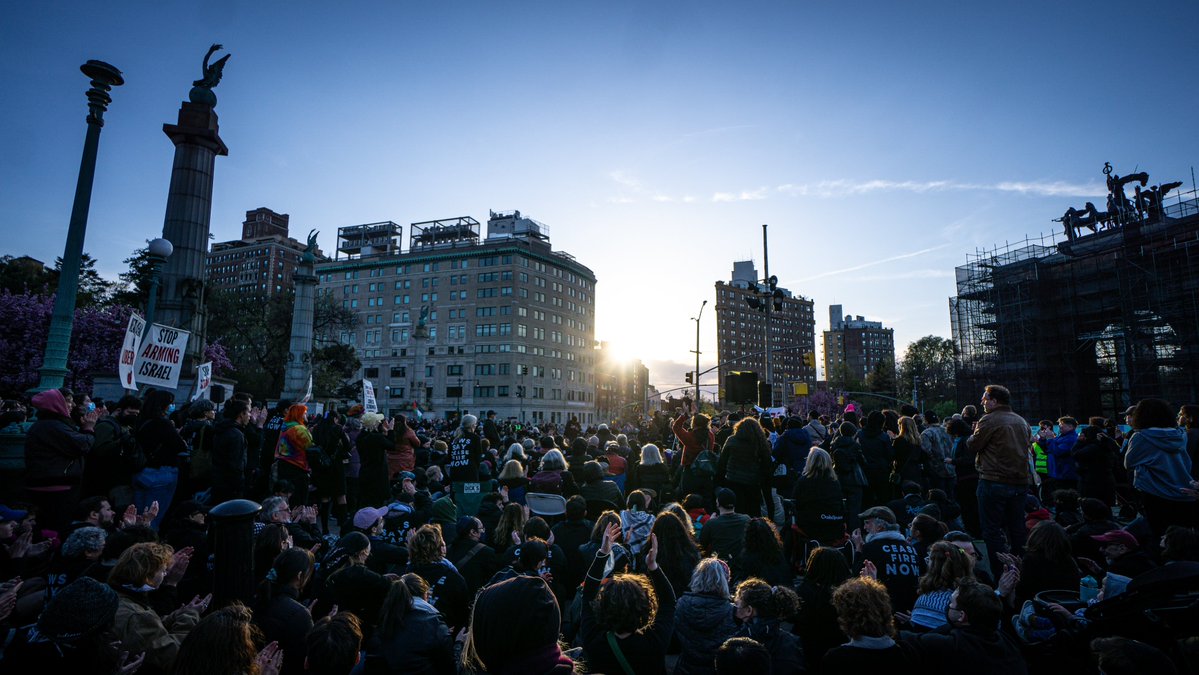 American Jews gathered in a protest and Seder in the streets organized by Pro-Palestinian Jewish groups on the 2nd night of Passover, with several calls for a cease-fire and end to US military support to Israel: PT. 1