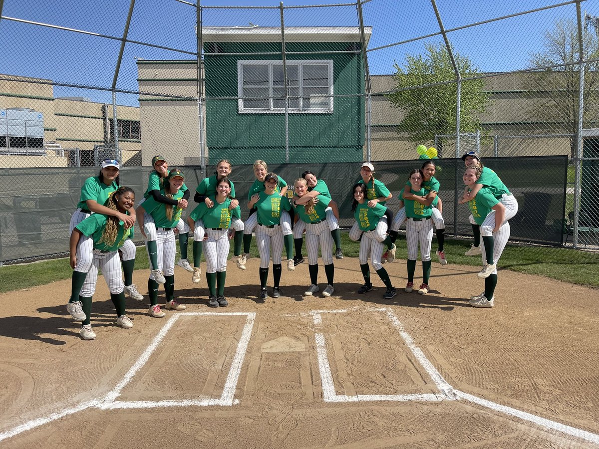 Warrior Softball tweet media