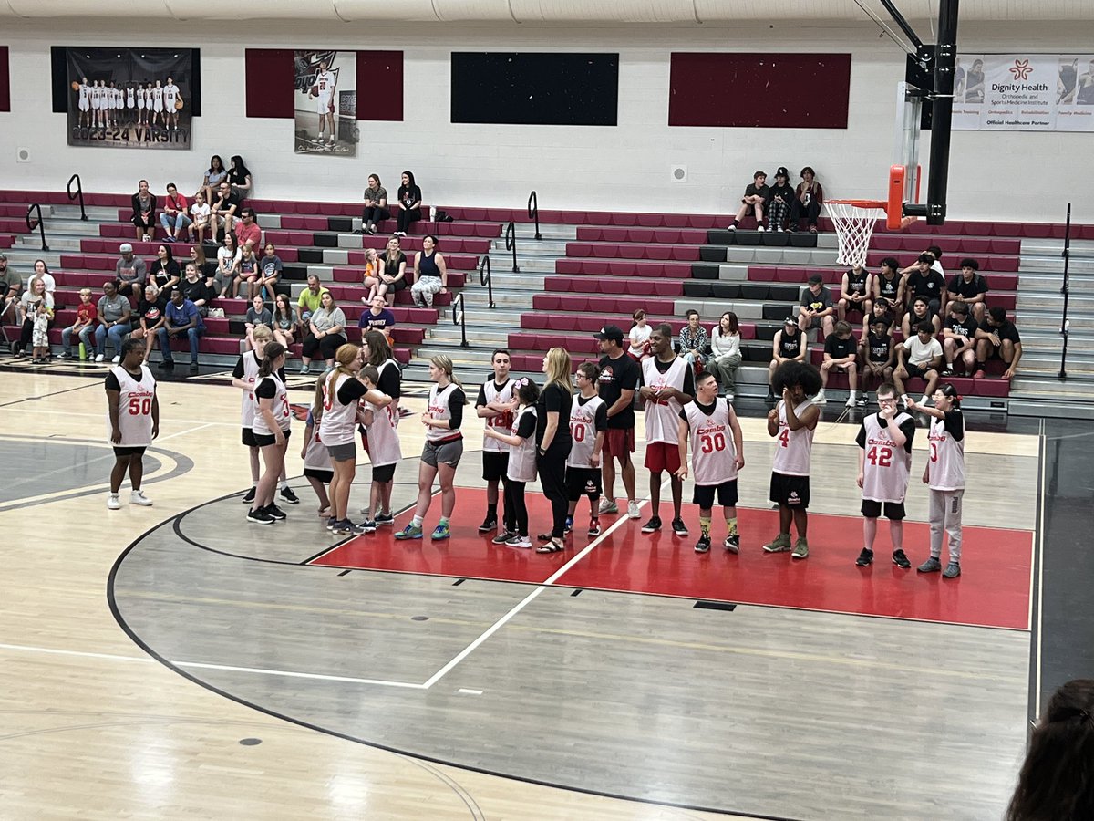 CombsFTBL's tweet image. Shout out to our awesome Combs Unified basketball team! You all rock and good luck at the tournament next Friday 🏀