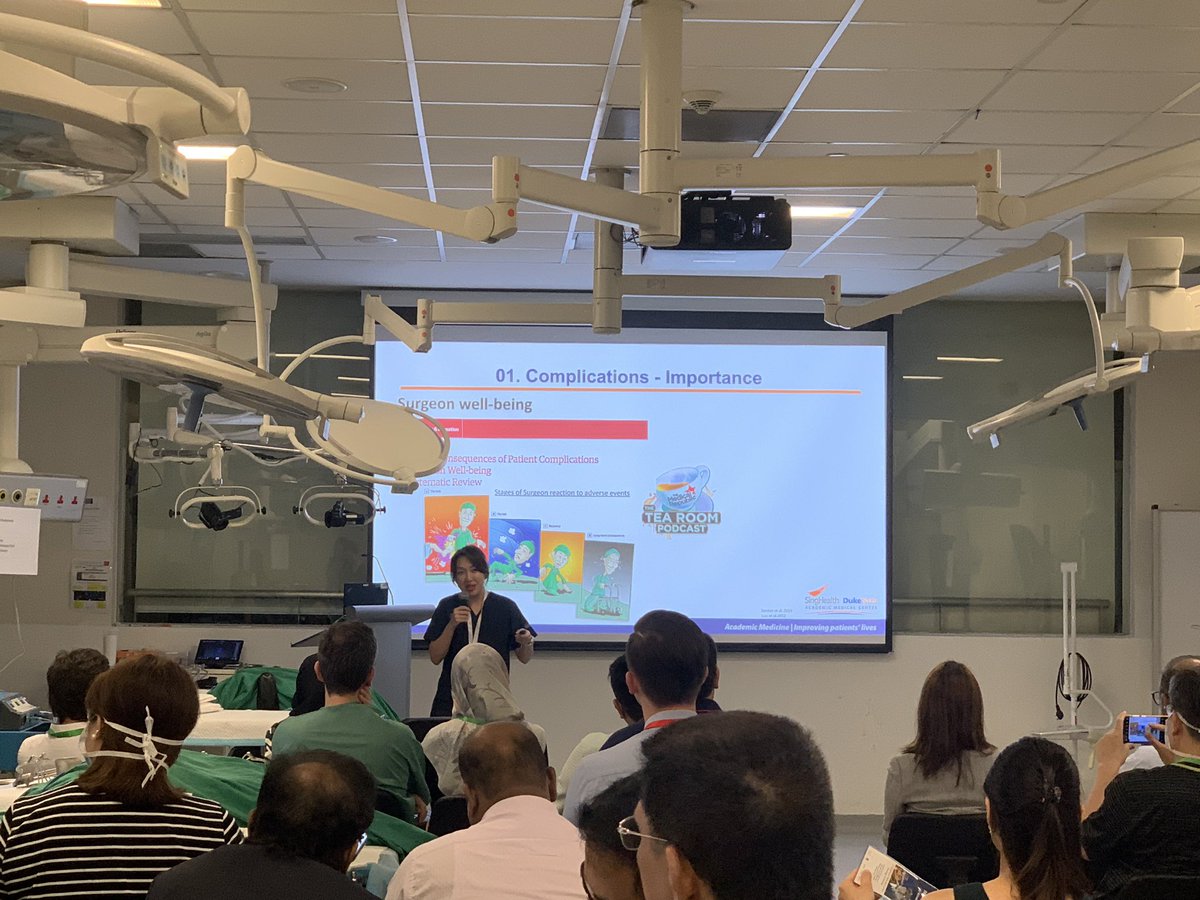 Starting our cadaveric workshop day with some fantastic talks. Our participants all ears and ready to go! @Jolenewongsm @alarjosan @somusp9 @dr_mohammadyami @glehenolivier