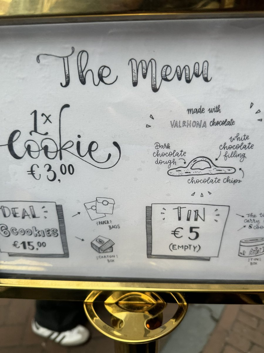 rui1508's tweet photo. Well worth the wait for the most amazing chocolate cookies! 

#amsterdam #Cookie #dessert #Europe #Foodie #foodlover https://t.co/Z0mBKLvO8q