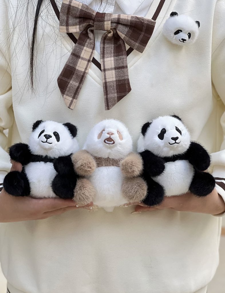 Greenduckky1's tweet photo. 💚 พรีออเดอร์ พวงกุญแจ #จักรวาลแพนด้า #แพนด้า #Panda 
💚 ขนาด 12cm. มี 9 ตัว
💚 485.- รส ถ้ารับมากกว่า1 ตัวลดค่าส่งได้นะคะ
#หมีแพนด้า #ฮวาฮวา #ชีไจ่ #เหมิงเอ้อ #อวี๋เข่อ #อวี๋อ้าย #เฟยอวิ๋น #ฝูเป่า #เหมิงหลัน #อาเป่า #แพนด้าสีน้ำตาล https://t.co/LxNeaEKIUG