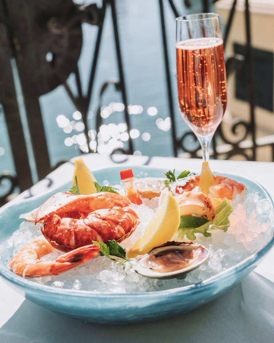 Raise a glass to magical moments spent together. Make this Mother's Day unforgettable with a luxurious fountain-side brunch experience at PRIME. #ThisIsTheLife Reservations await at mgm.bellagio.com/pos04zyq.