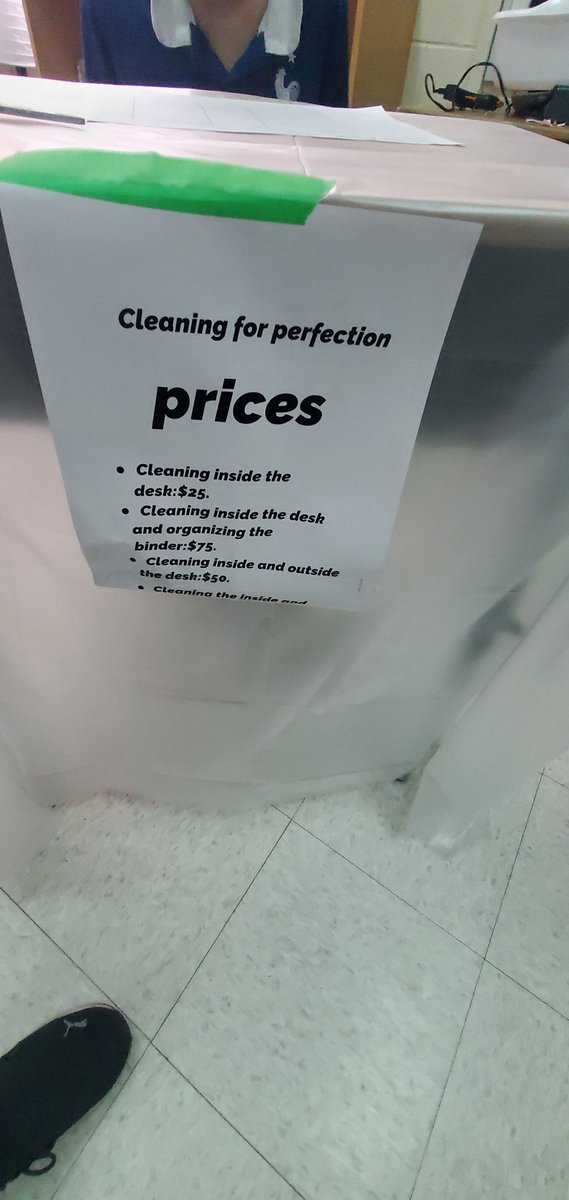 _MsManku's tweet photo. Students have been asking to make their own businesses to support their income in our classroom economy. Blown away by the initiative taken for this extracurricular project. Check out our Business Blitz Day! @pkwwrdsb https://t.co/QA2QHJJADG