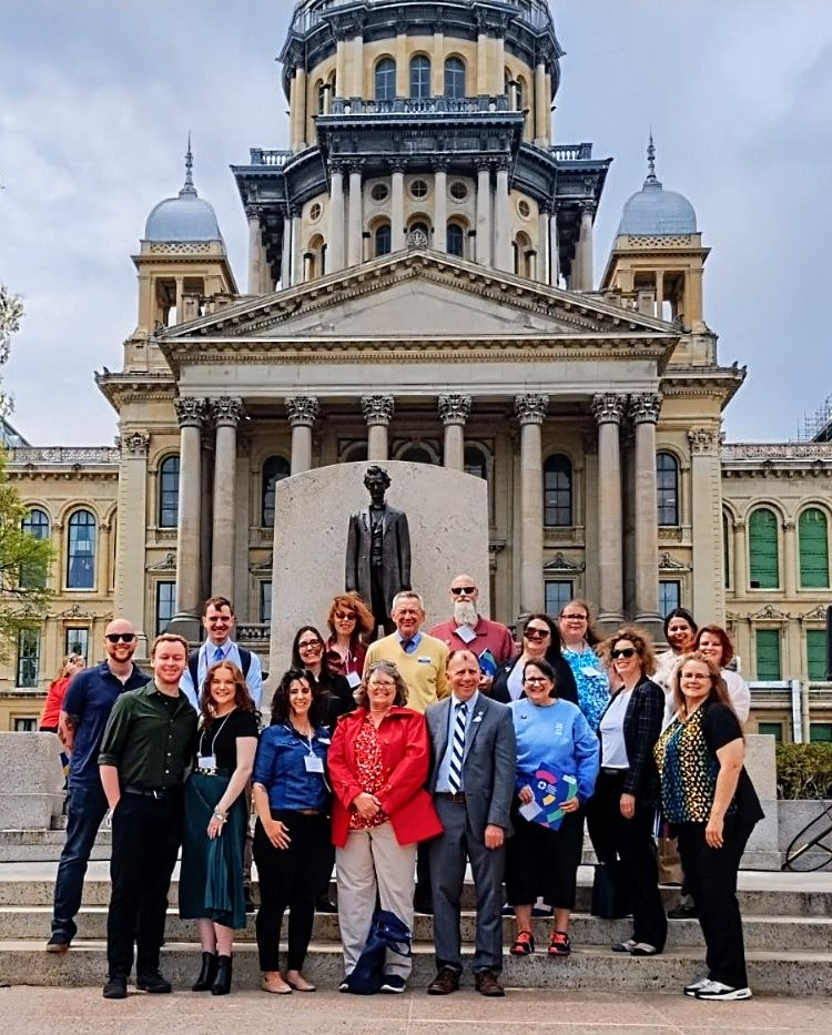 Flashback to last week's successful IL State Capitol Day! Thank you to all the volunteers who took time to share their stories and advocate for state policy changes that will improve mental health and prevent suicide in Illinois. #afspadvocacy