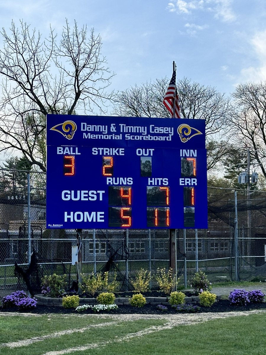 CNrams_baseball's tweet photo. Walk Off ALERT ‼️ 🚨
North Rams - 5
John Jay EF - 4
Senior Captain LJ Macias had a walk off 2 RBI double for his 3rd double of the game!! Kaden Miller had 2 hits including a HR and 2 RBIs while getting the win on the mound. Sophomore Jack Kavanagh had hits and 2 RBIs https://t.co/oC0OS3wlXp
