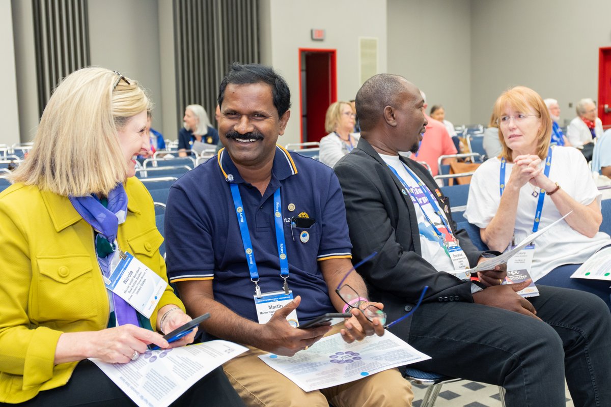 At #Rotary24 breakout sessions allow you explore new ideas. Maybe you want to run a carbon-neutral event or find new partners to collaborate with, whatever the topic there's a way to explore it. Find a breakout session that interests you💫 on.rotary.org/4ddLMoX