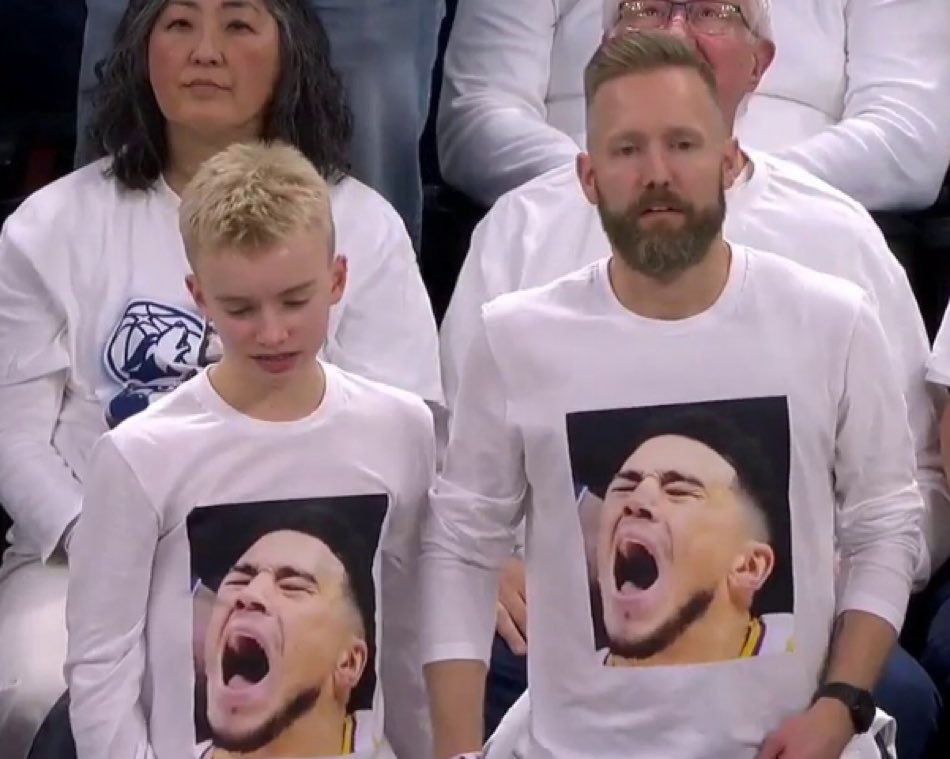 Timberwolves fans with some all-time shirts 😂