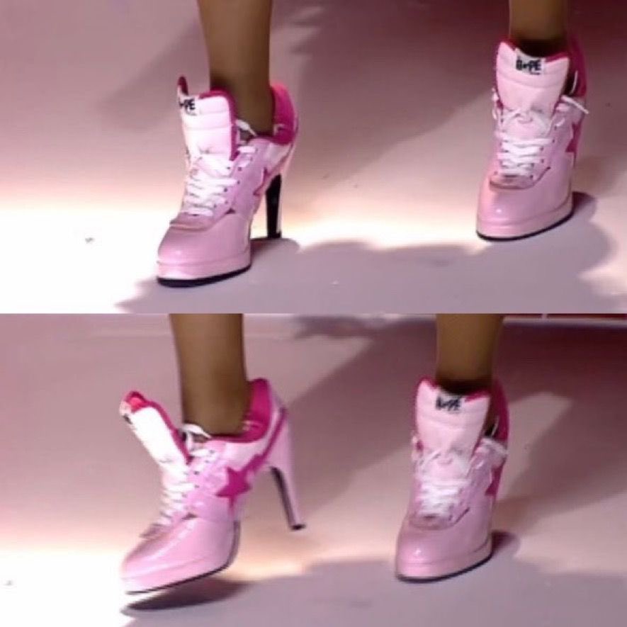 MUGLERBAE's tweet photo. she stepping out in these for big boi https://t.co/cJC1ibXel0